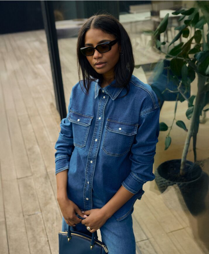 Denimblå