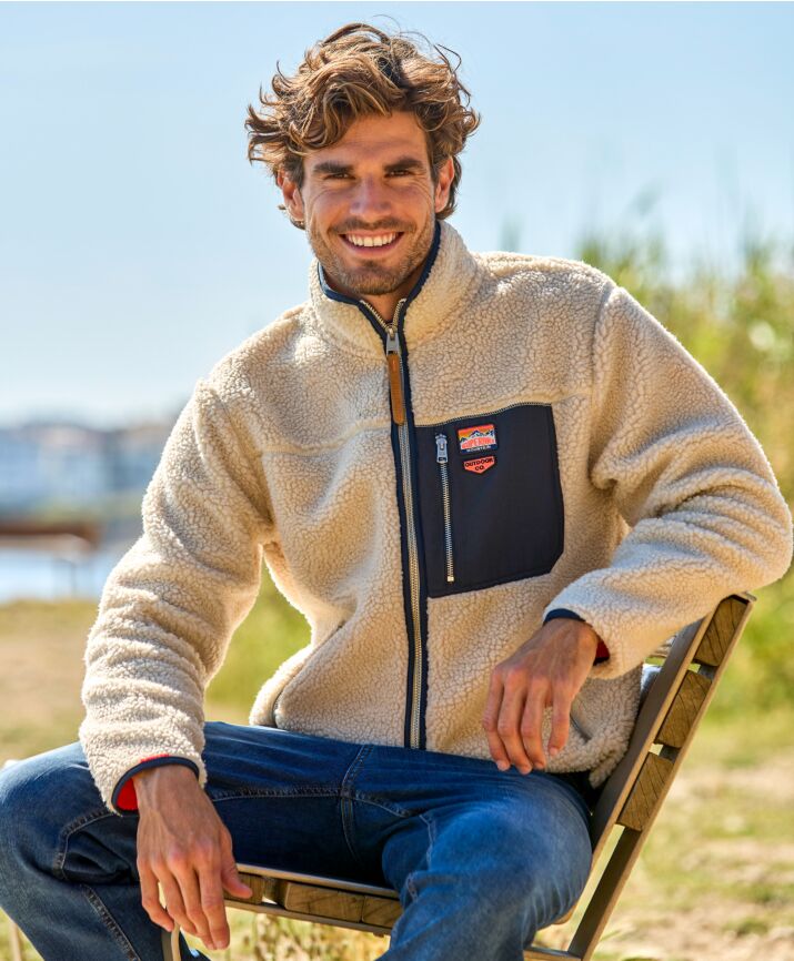 Lys beige