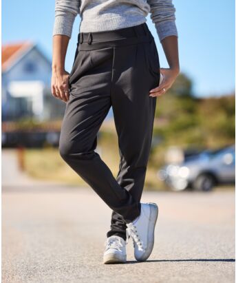 Svart