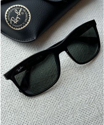Ray-Ban RB4232