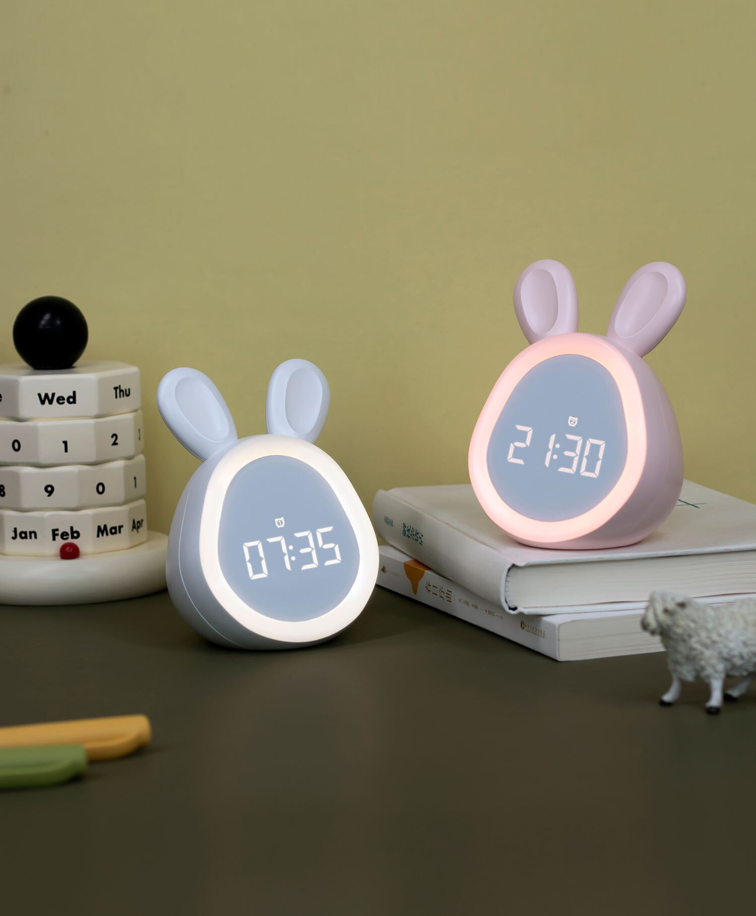 Mary`s Bunny Alarm Clock