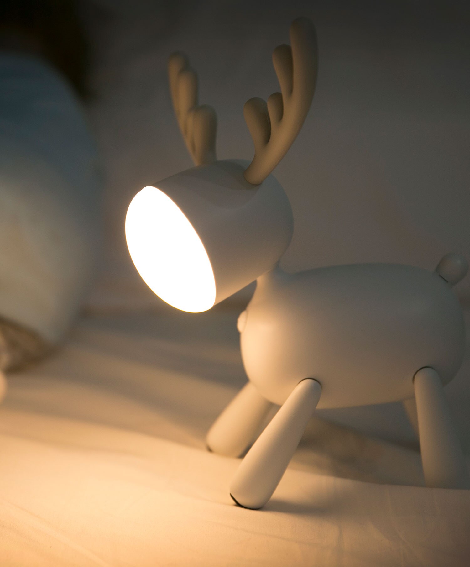 Mary`s Led Deer Lamp