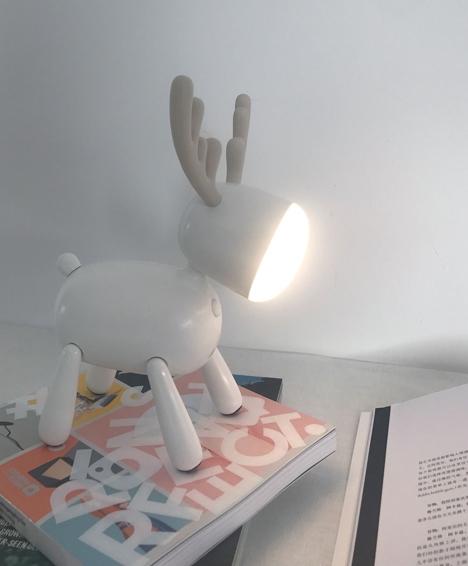 Mary`s Led Deer Lamp