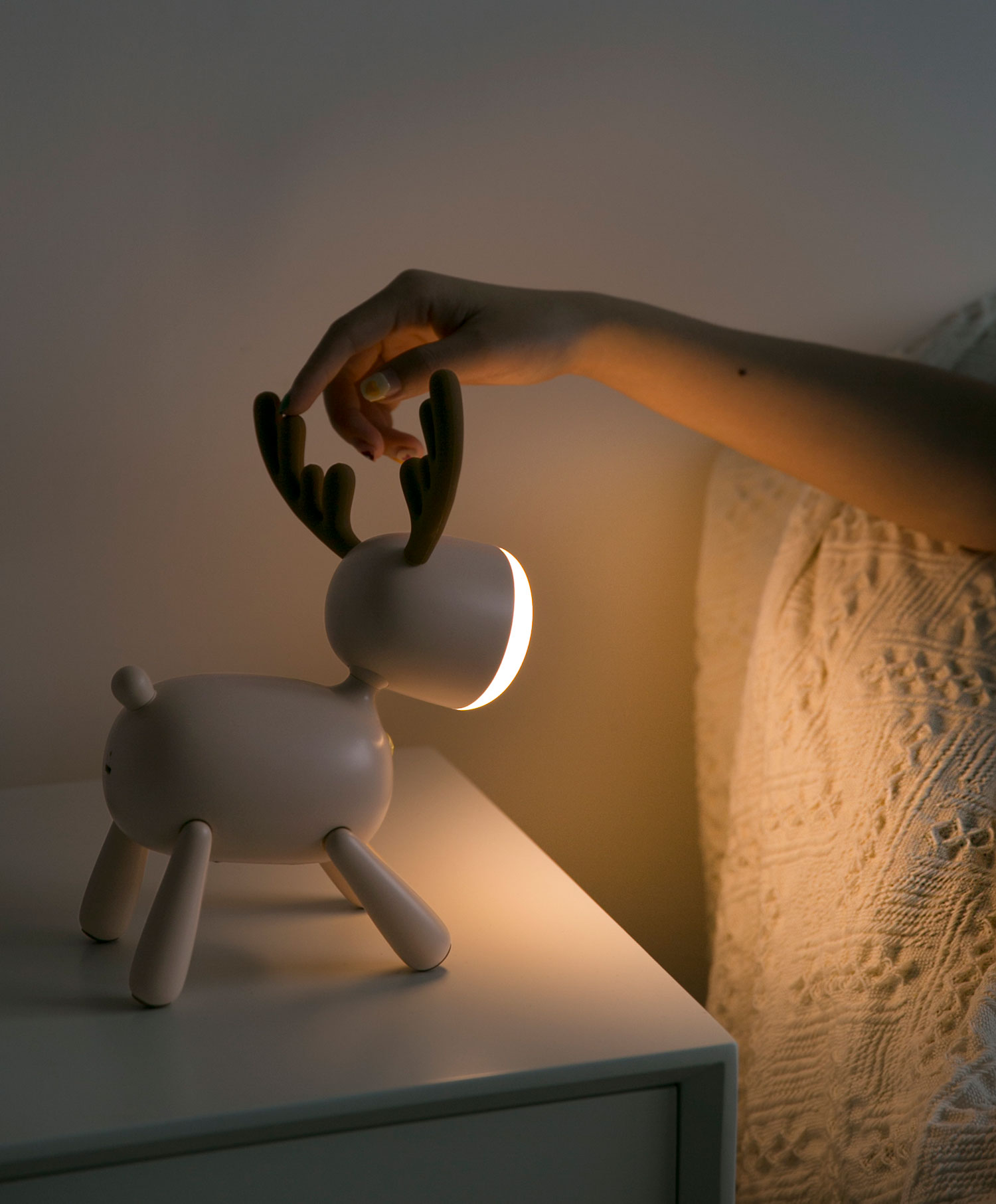 Mary`s Led Deer Lamp