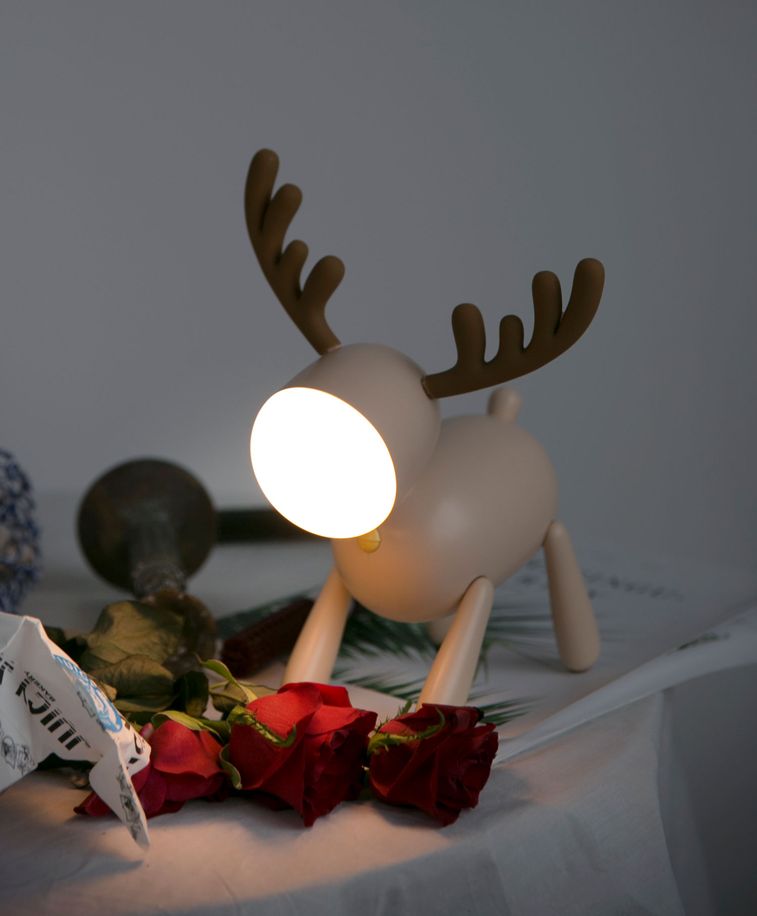 Mary`s Led Deer Lamp