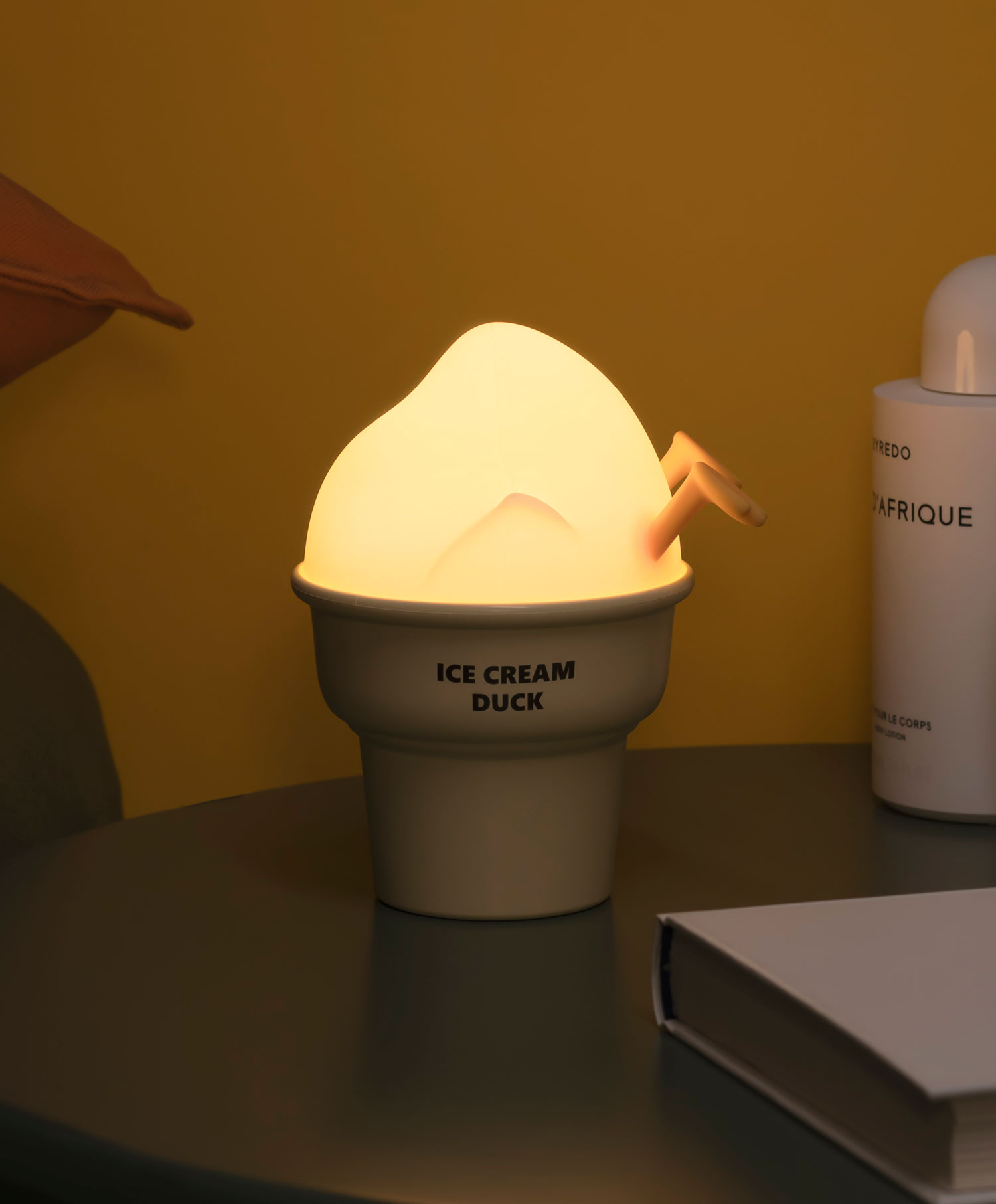 Mary`s Led Ice Duck Lamp