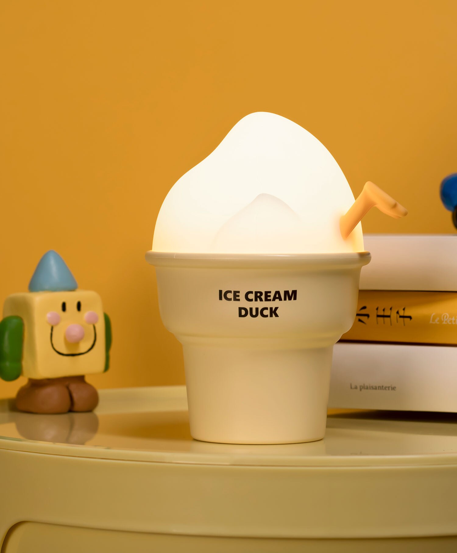 Mary`s Led Ice Duck Lamp