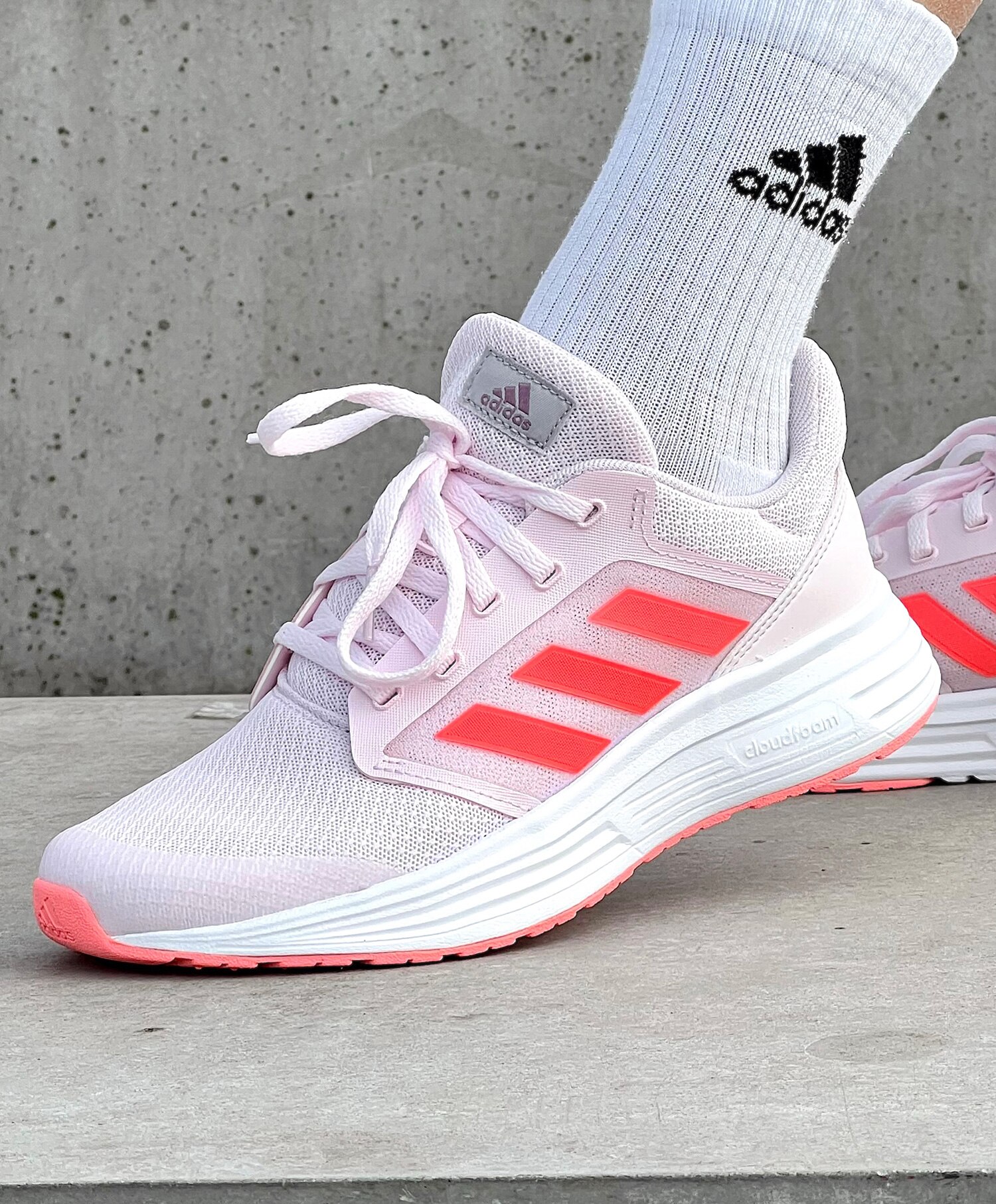 ADIDAS Galaxy 5 +W