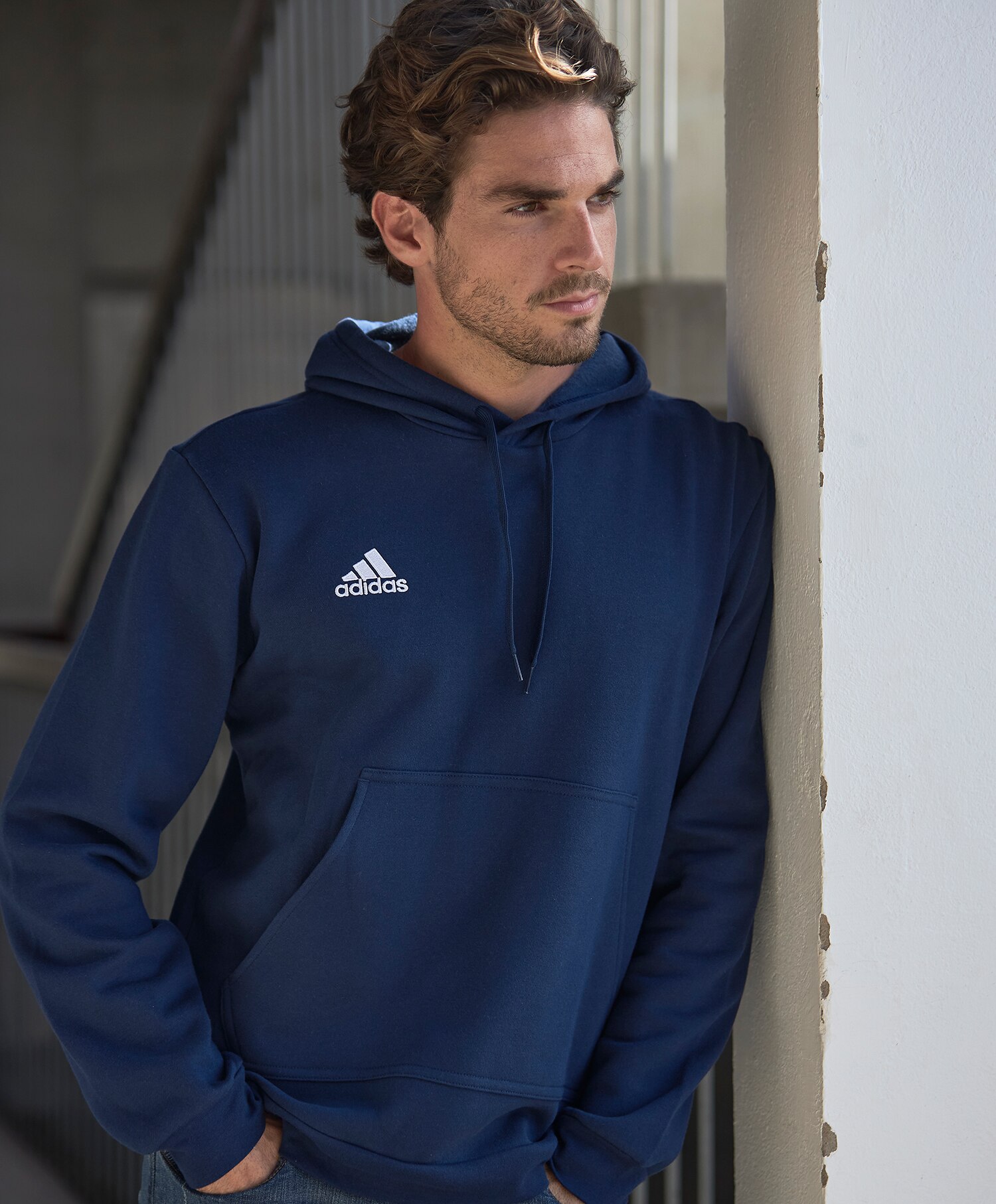 Adidas Hettegenser liten logo