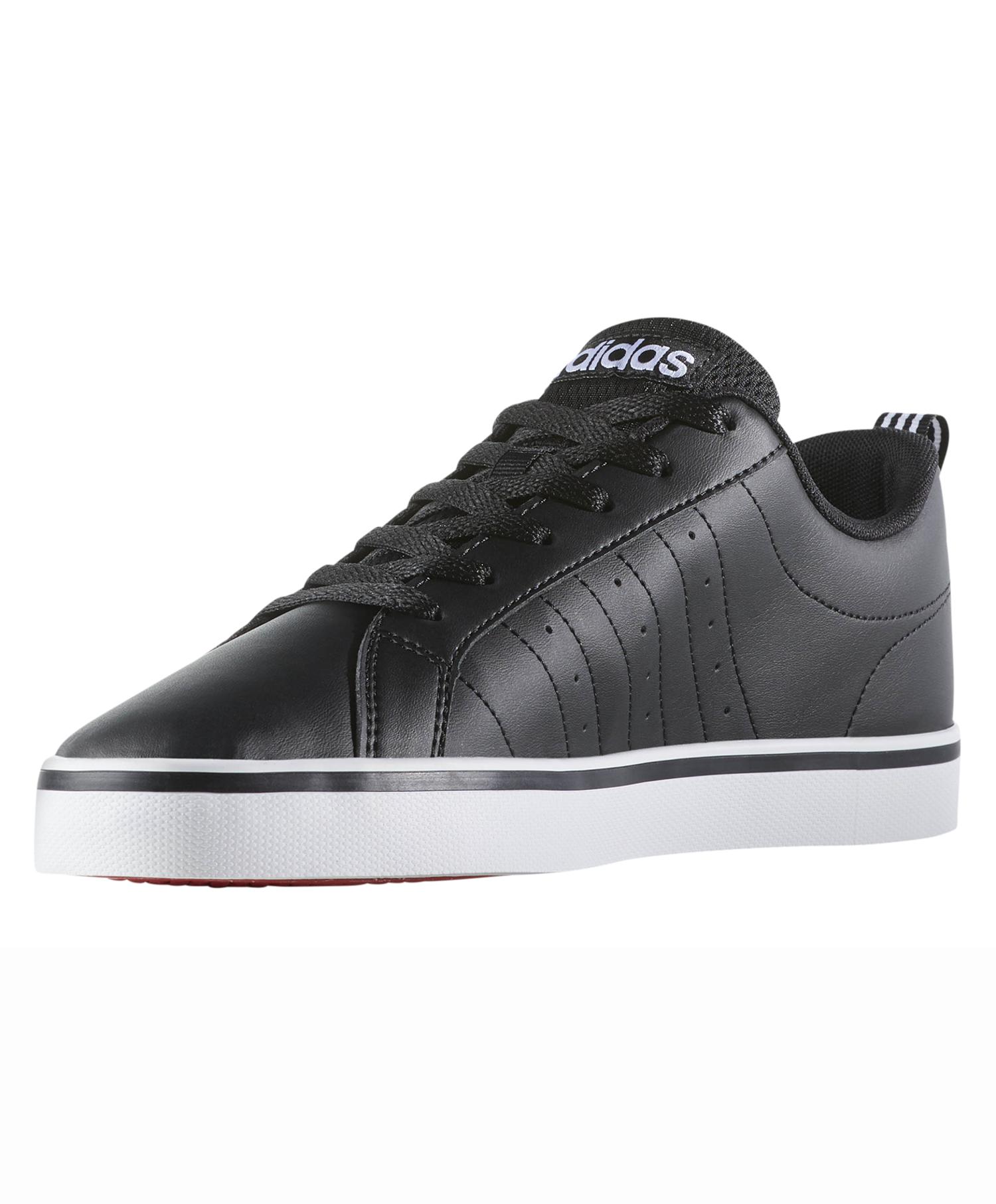 Adidas VS Pace