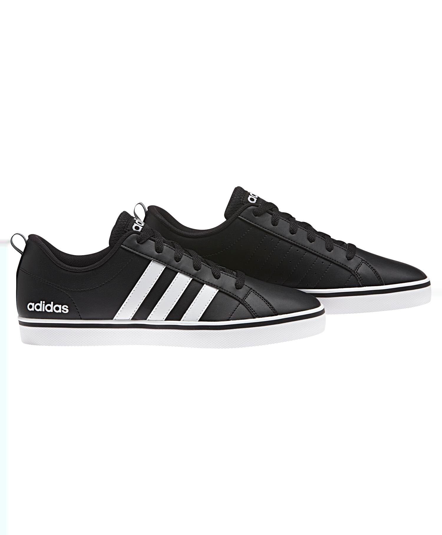Adidas VS Pace