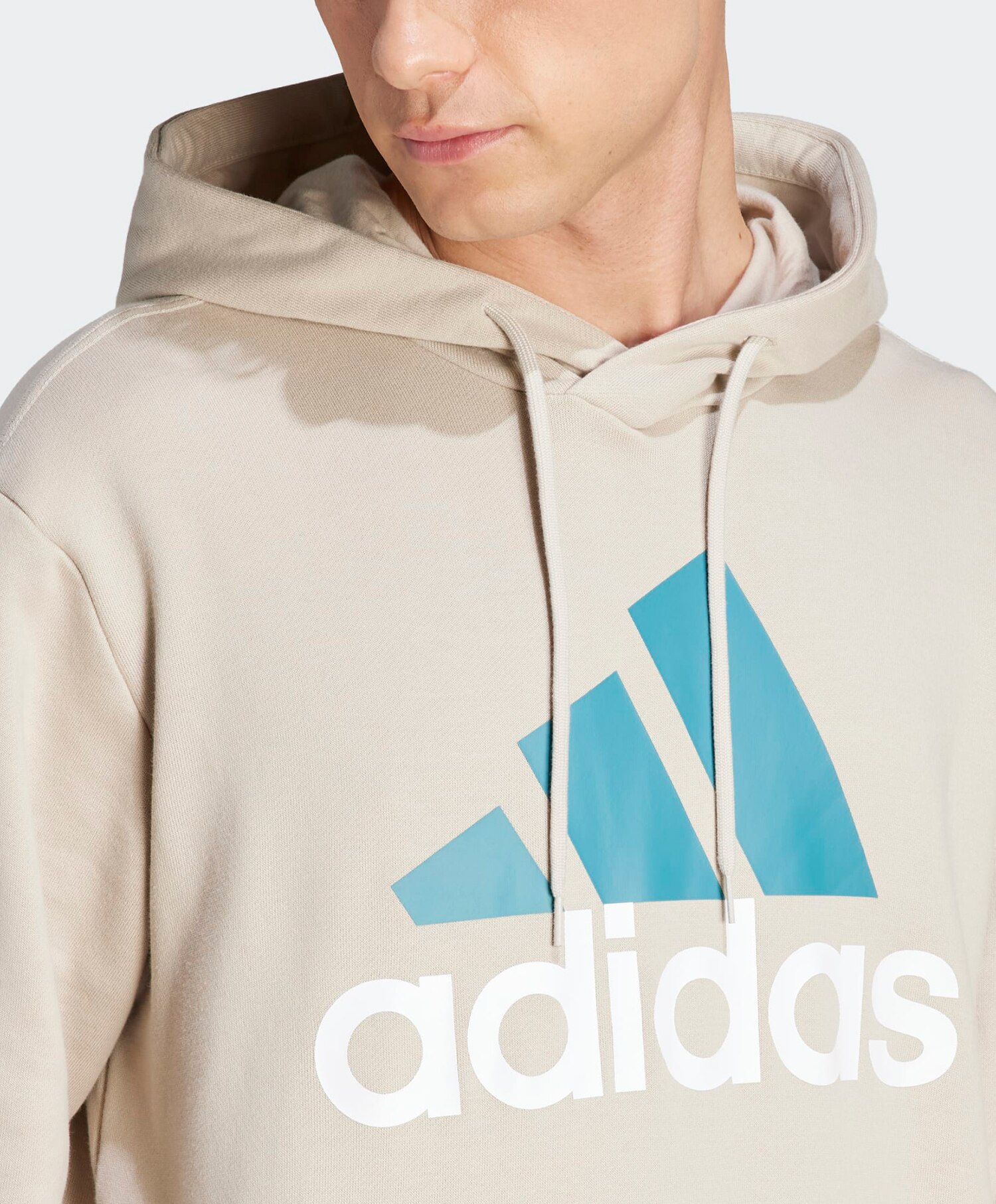 Adidas hettegenser