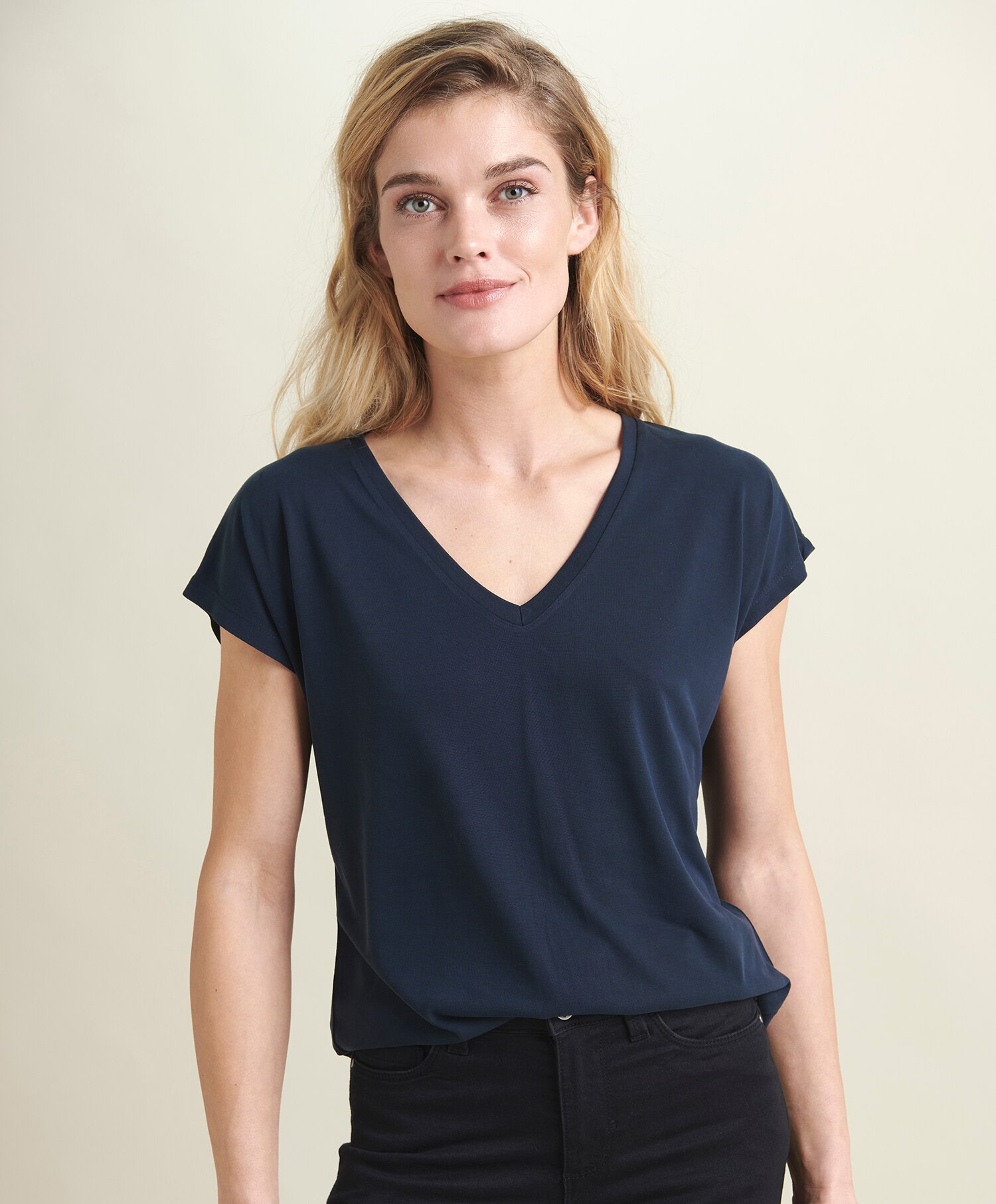 Kaffe Anna V-neck Tee