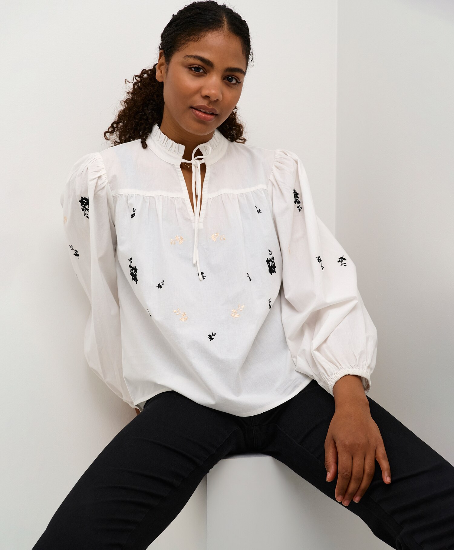 Kaffe Lilly Frill Bluse