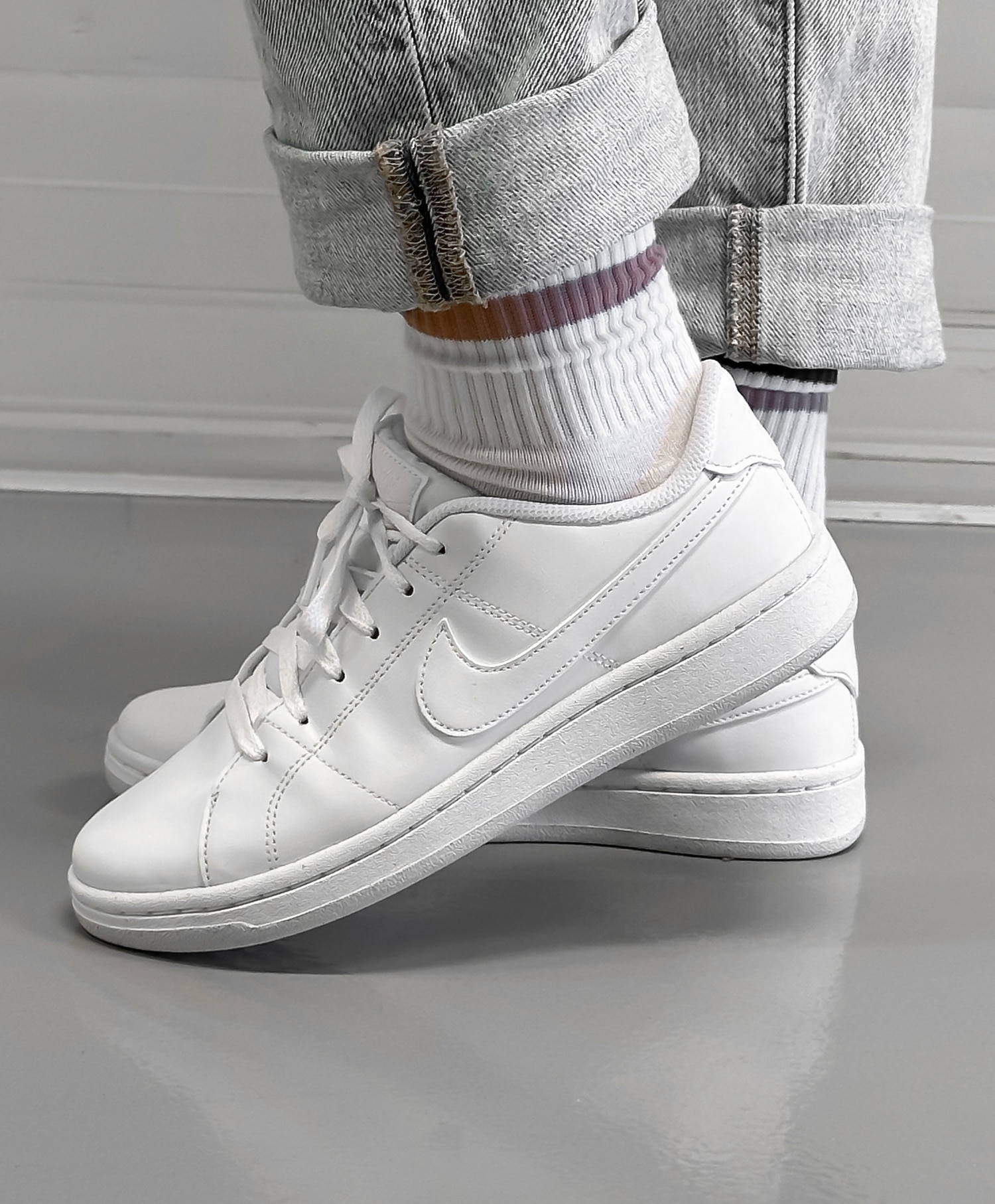 pause historie personale Nike Court Royale 2 Dame sko - Sportmann