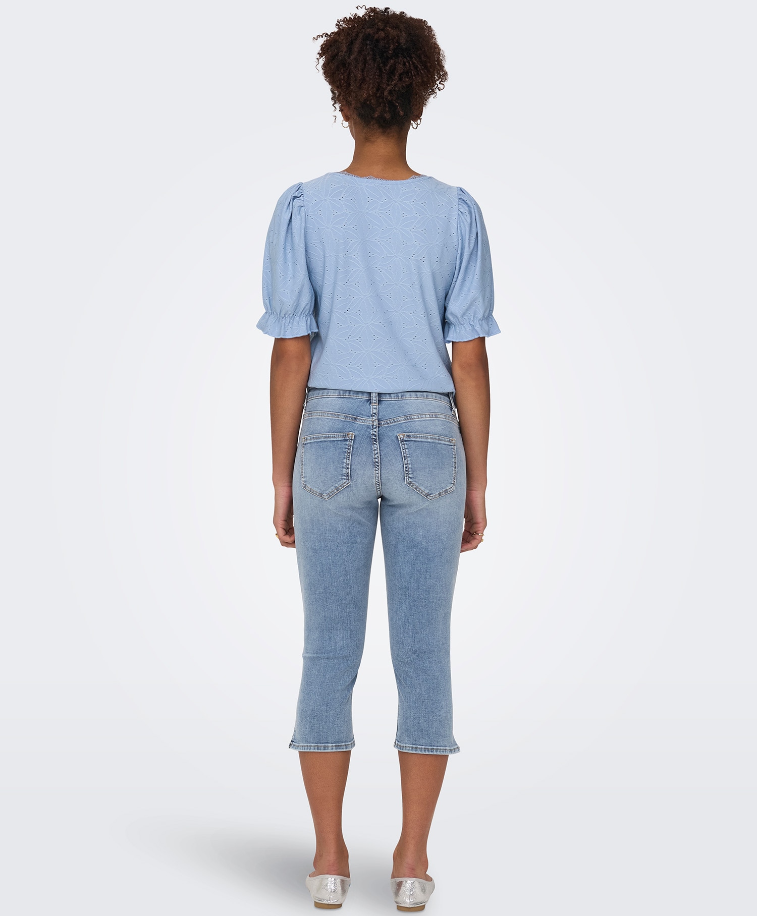 Only Blush Slit Capri