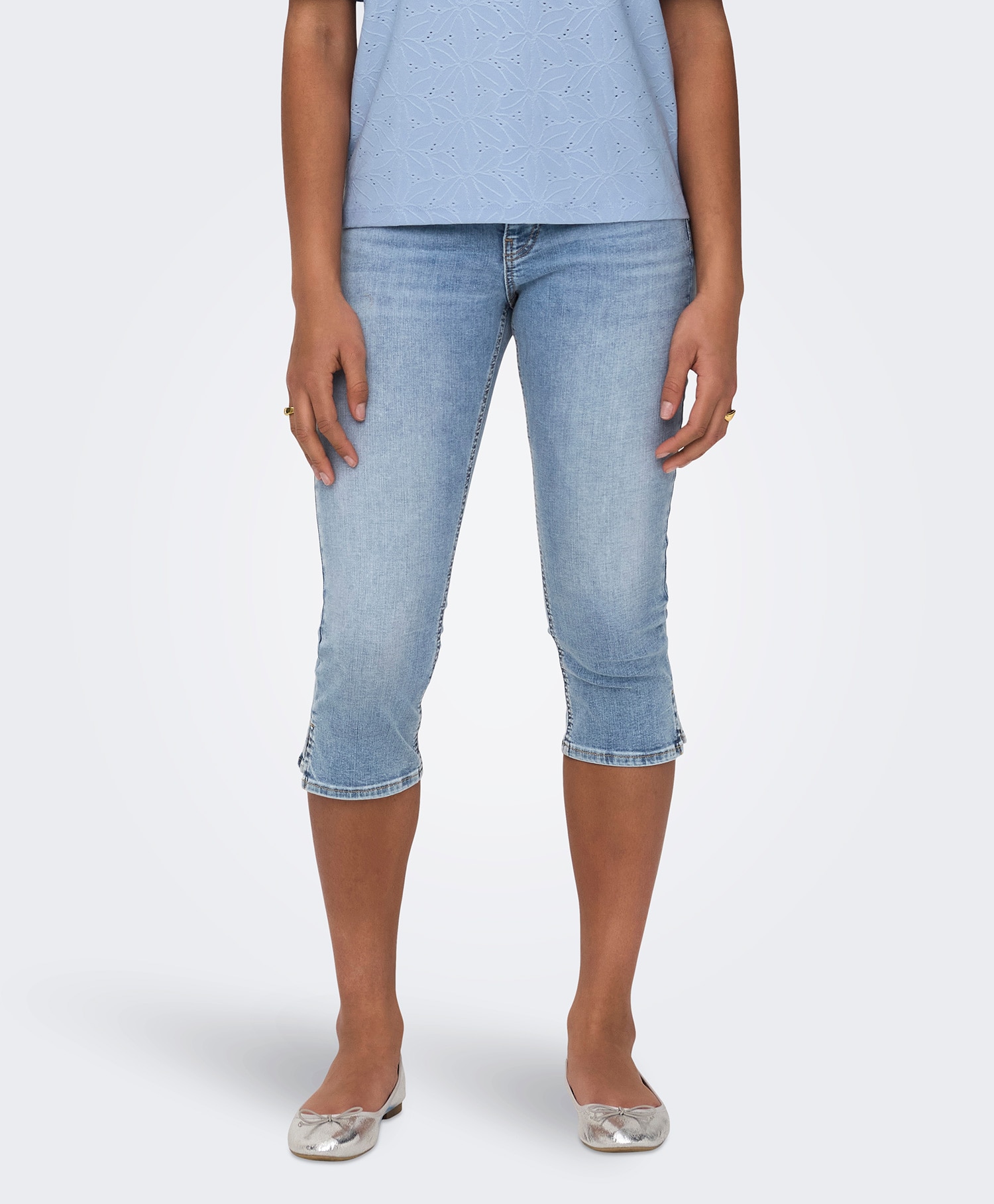 Only Blush Slit Capri