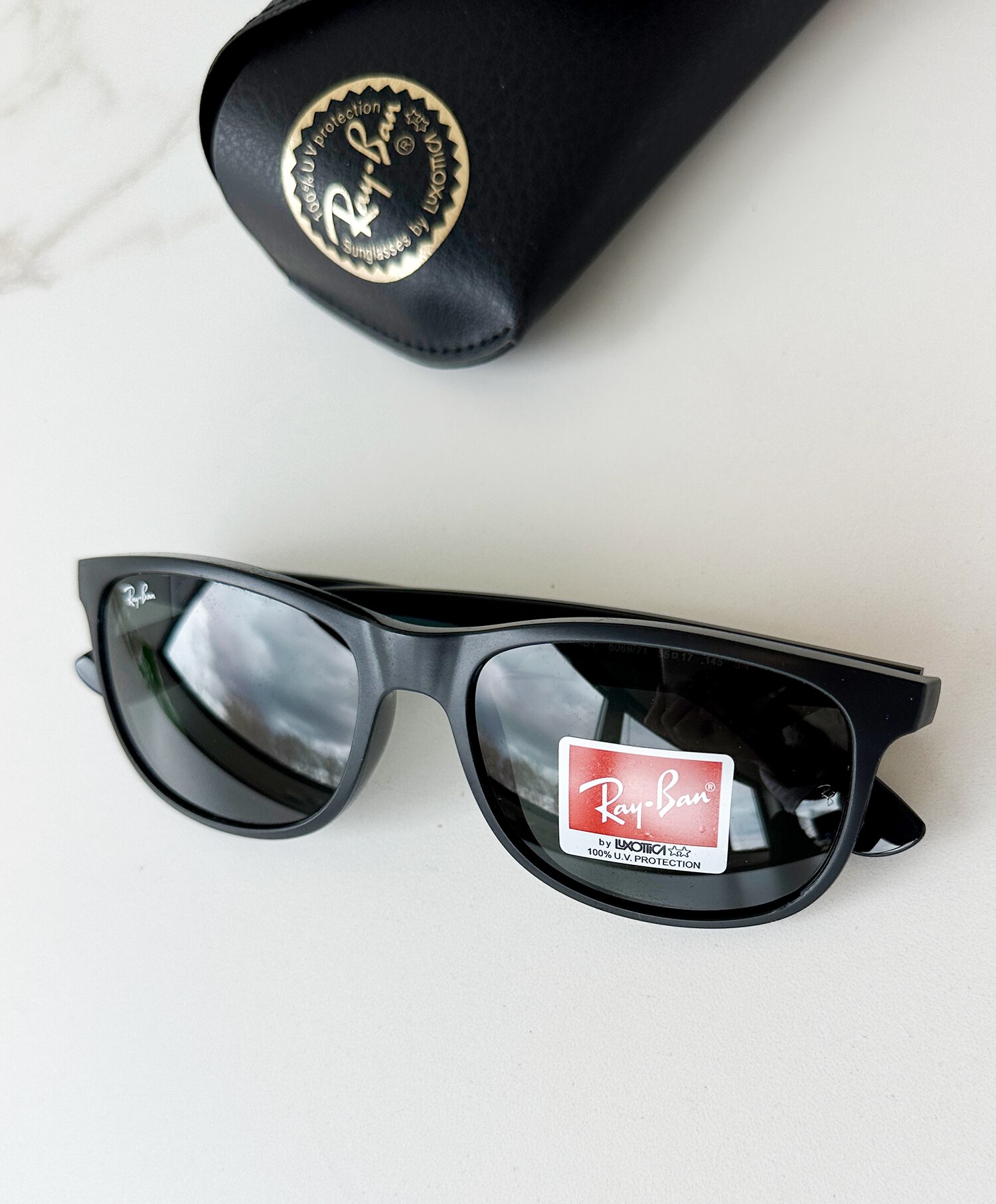 Ray-Ban Andy RB4202