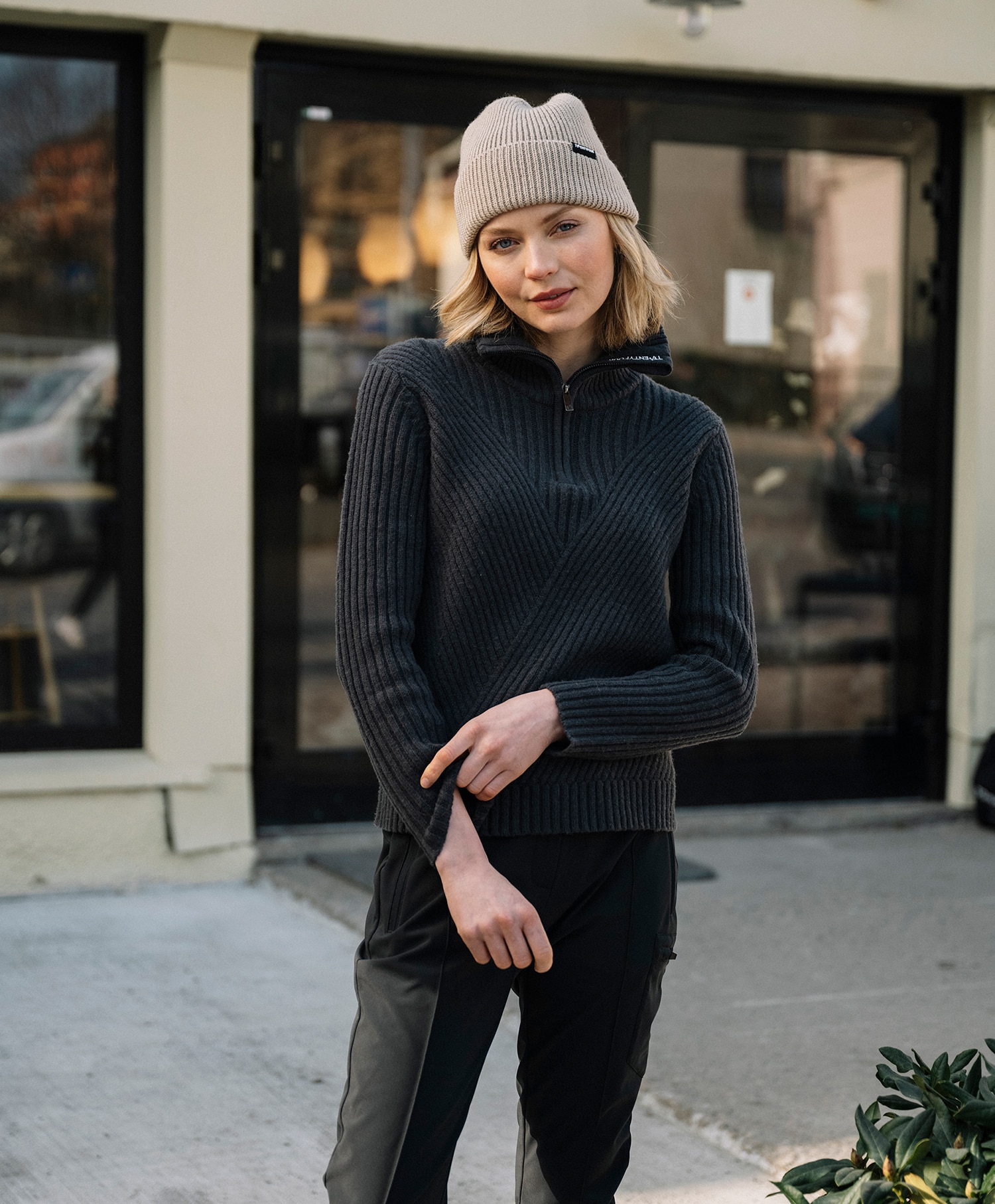 Twentyfour Finse Unaknit Sweat